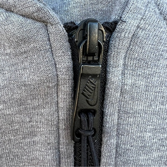 Nike Tech Fleece Gray Cape Hoodie Small Asymmetrical Zipper Waist Cinch - Picture 9 of 16